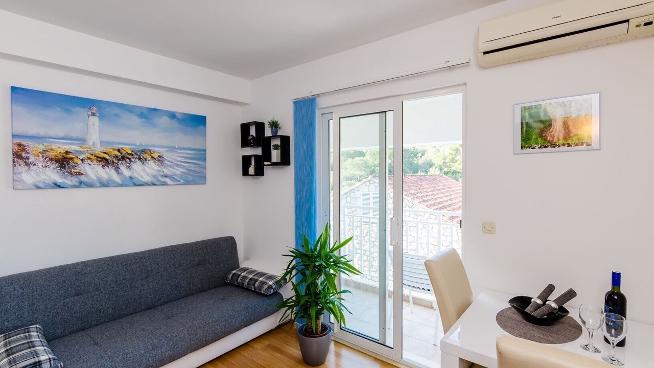 Photo of Livingroom in Pomena