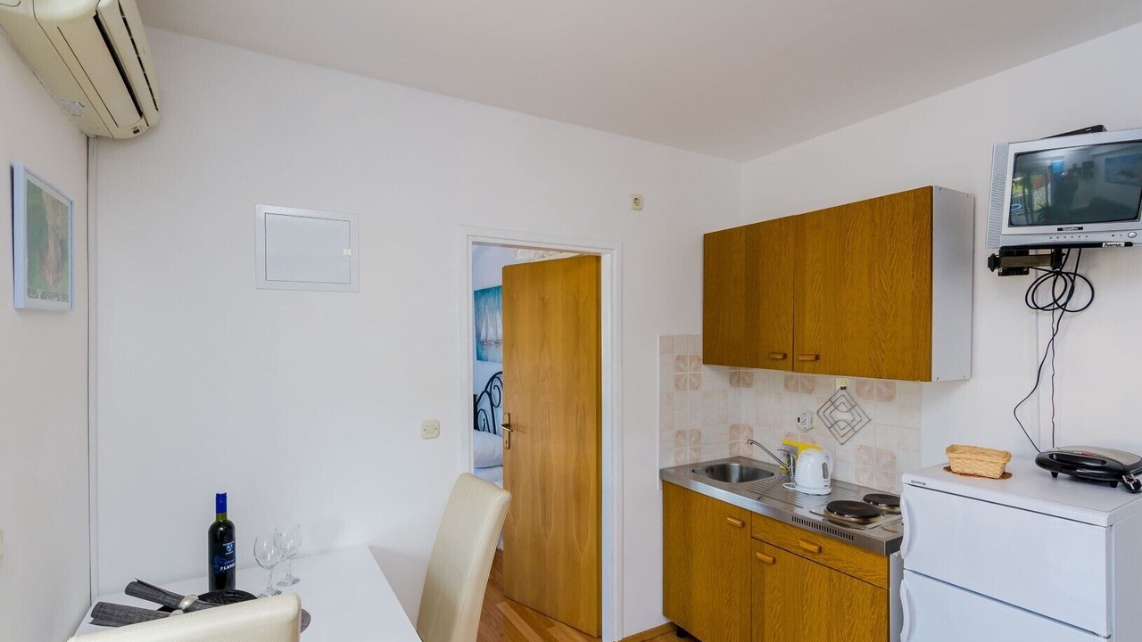 Photo of Kitchen in Pomena