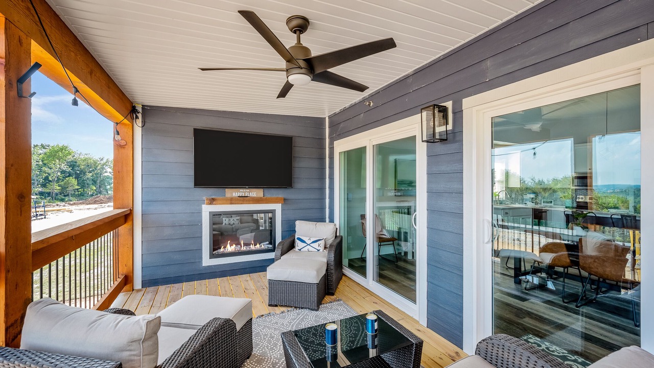Photo of Livingroom in Hollister