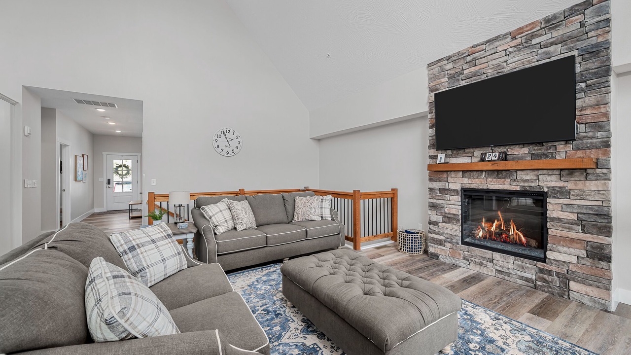 Photo of Livingroom in Hollister
