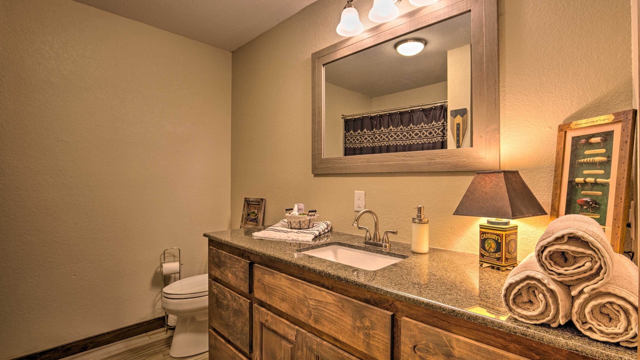 Photo of Bathroom in Yantis