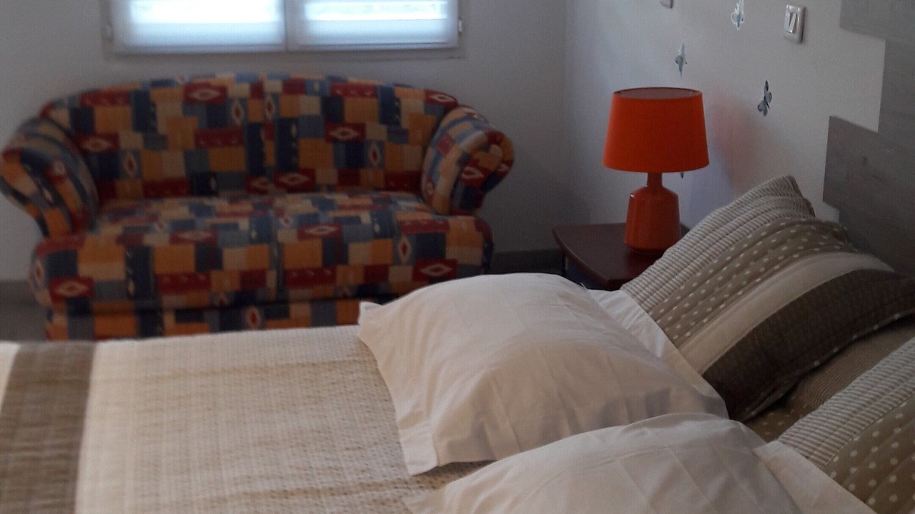 Photo of Bedroom in Ansignan