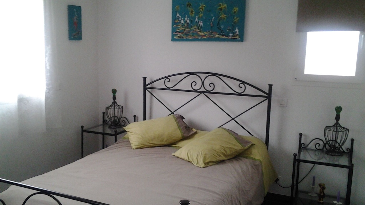 Photo of Bedroom in Ansignan