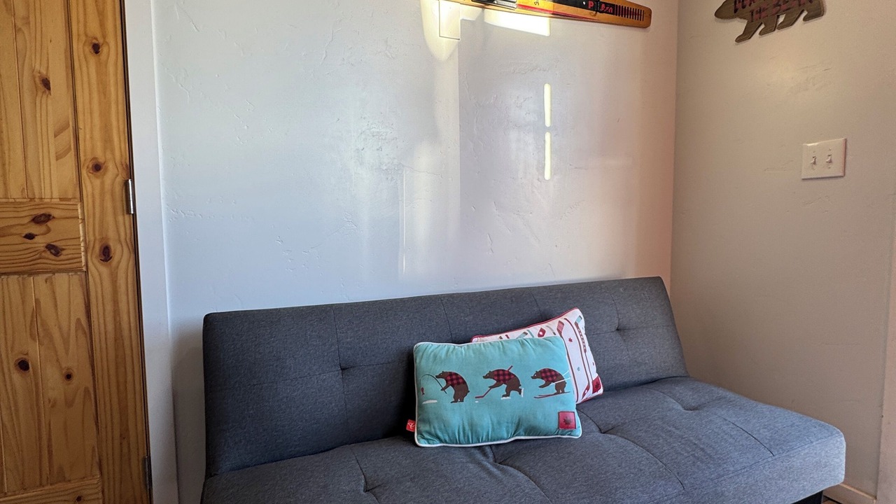 Photo of Livingroom in Sandpoint