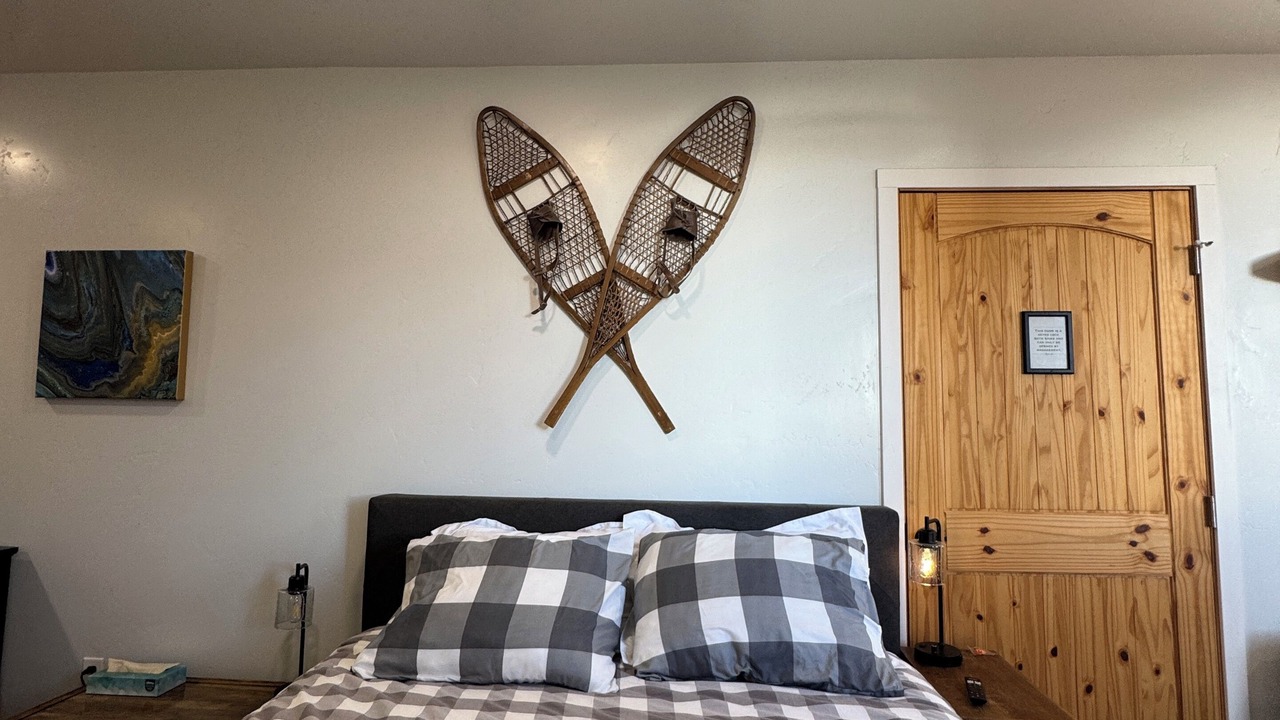 Photo of Bedroom in Sandpoint