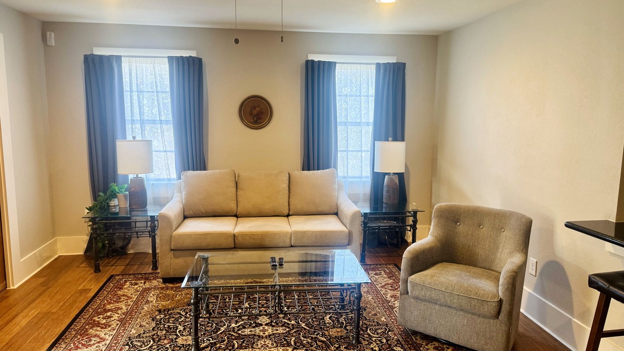 Photo of Livingroom in Humble