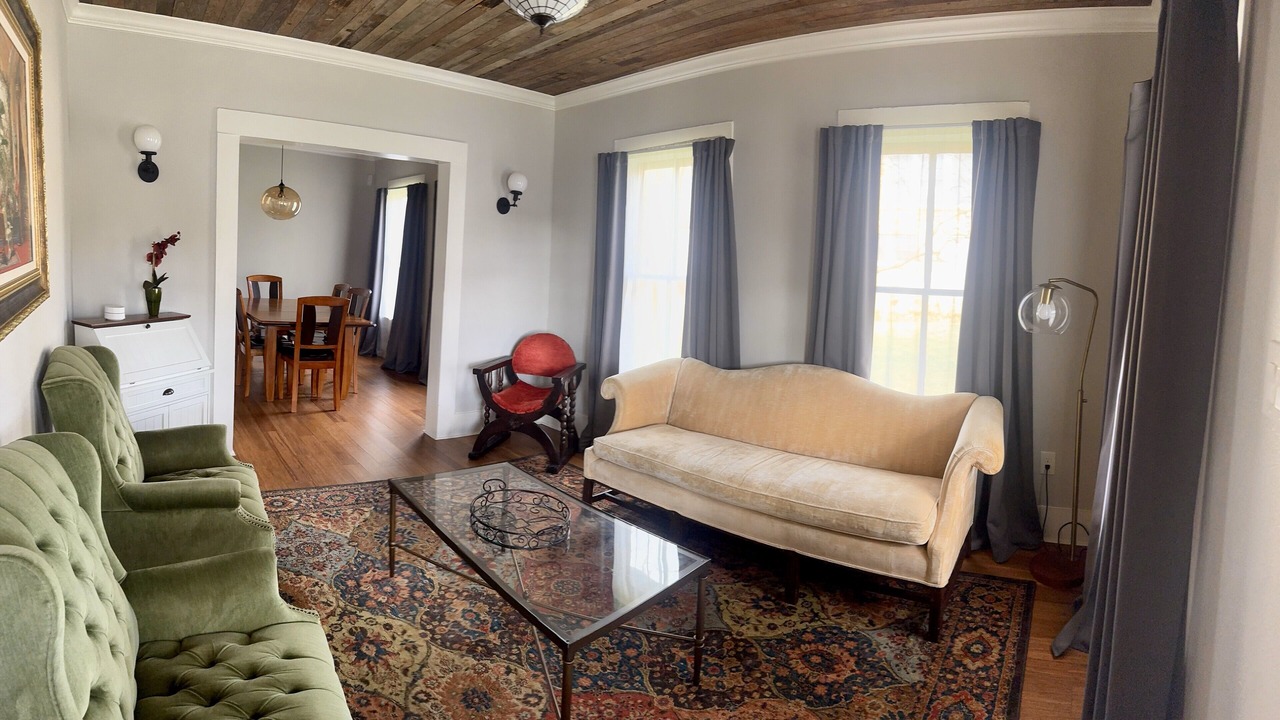Photo of Livingroom in Humble