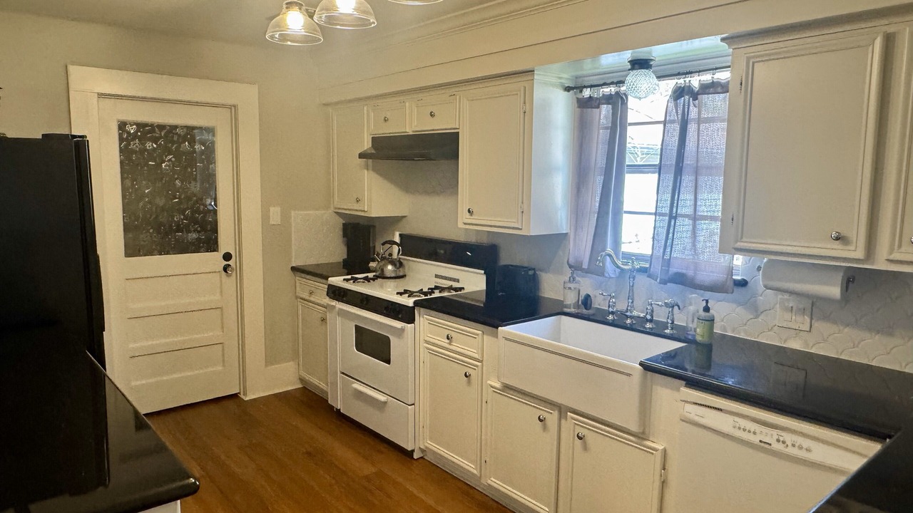 Photo of Kitchen in Humble