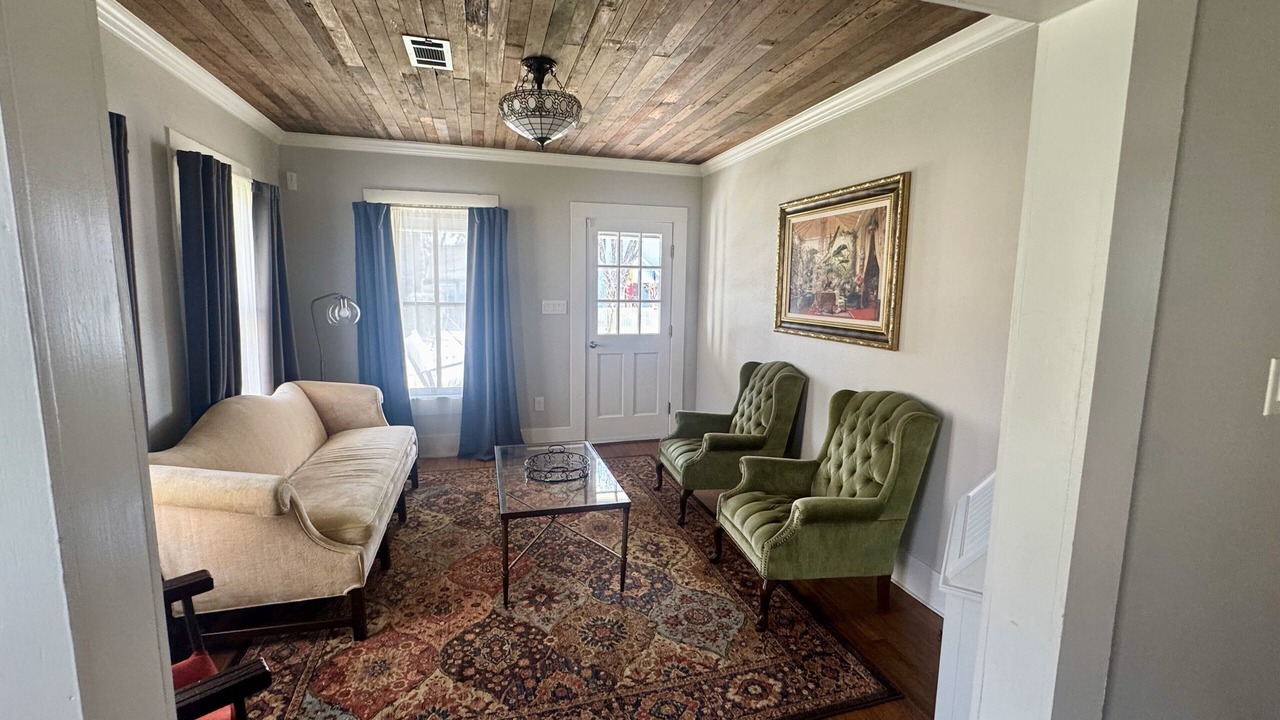Photo of Livingroom in Humble