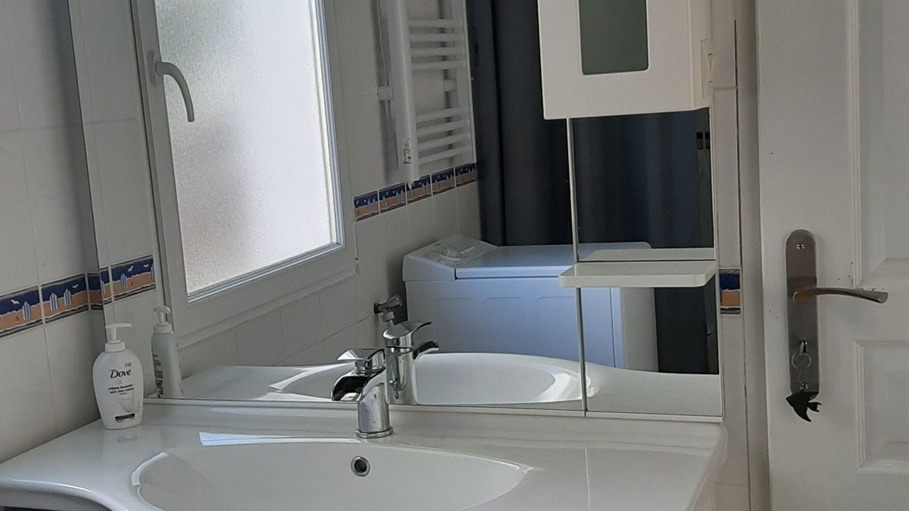 Photo of Bathroom in Marennes