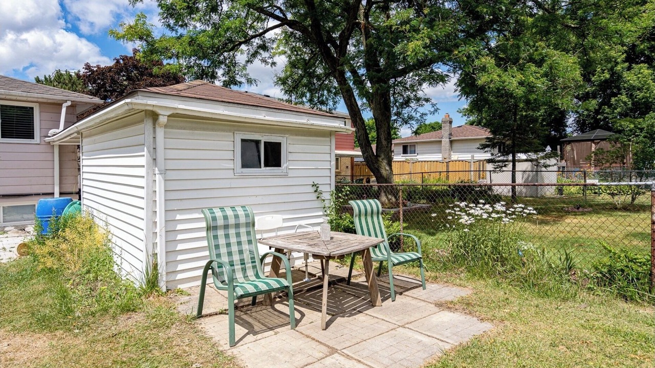Photo of Outdoor in Richmond Hill