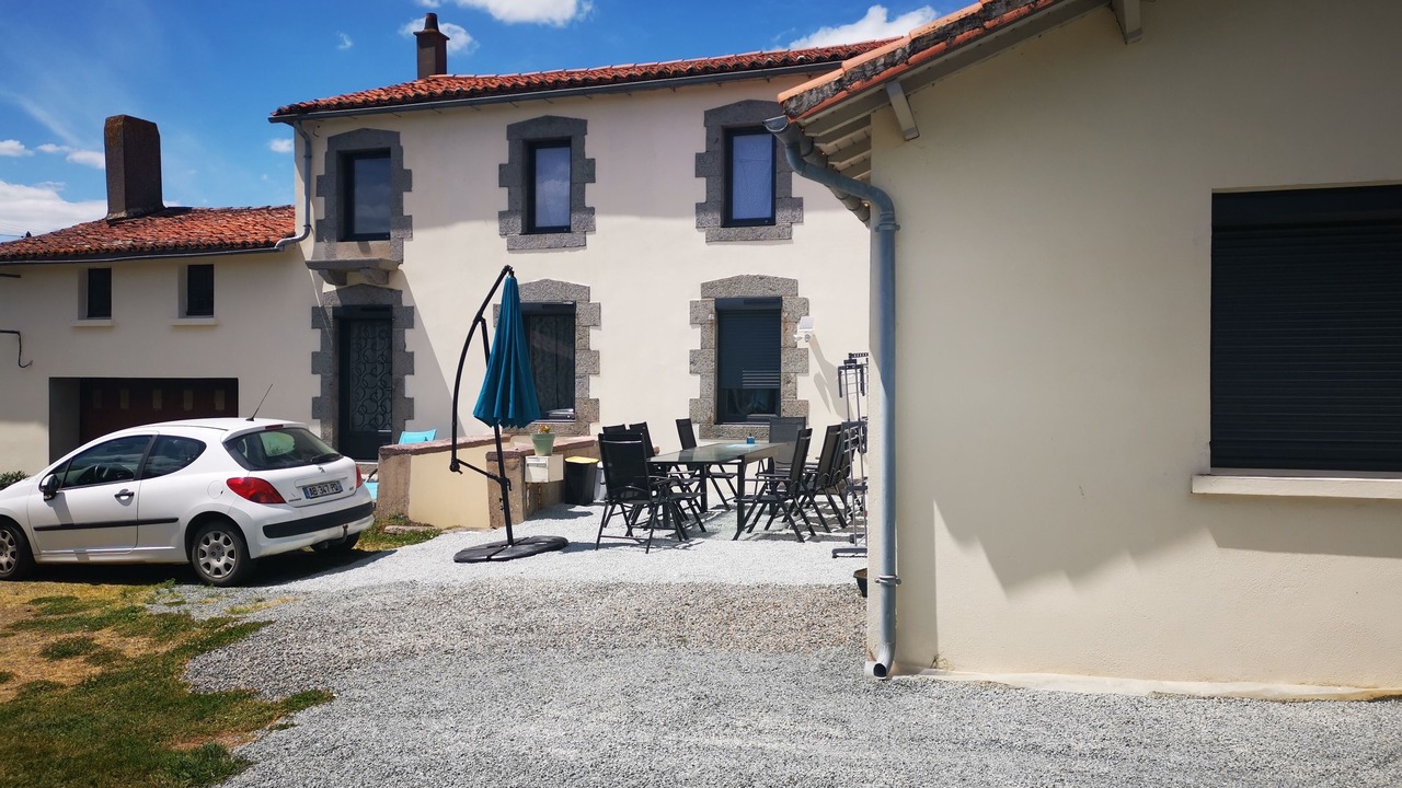 Photo of Outdoor in Menomblet