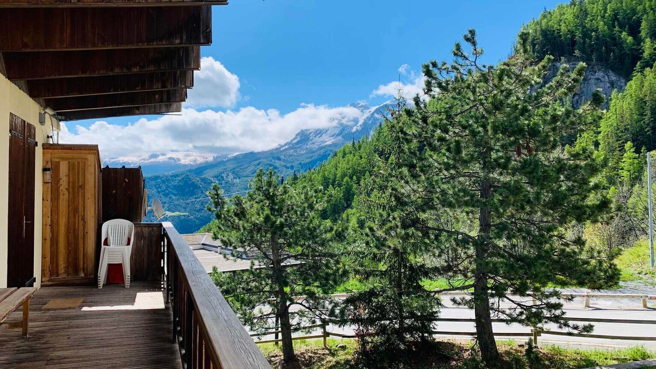 Photo of Patio Balcony in Pra Loup
