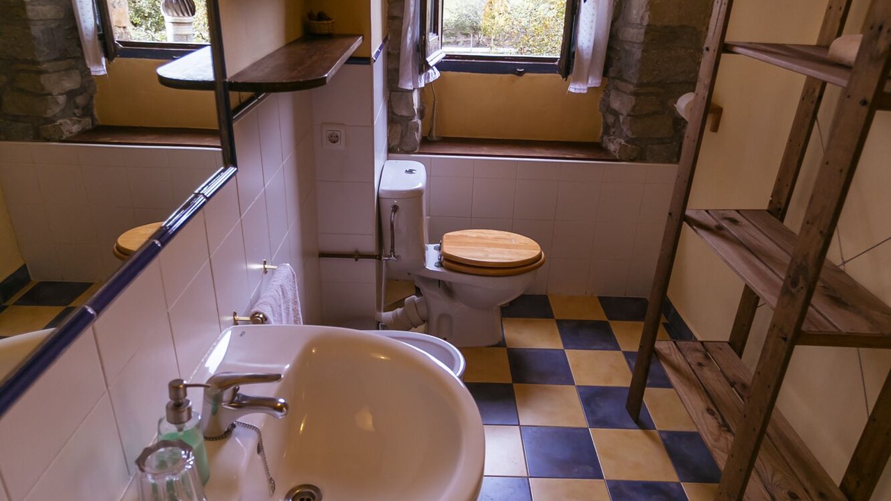Photo of Bathroom in Albella