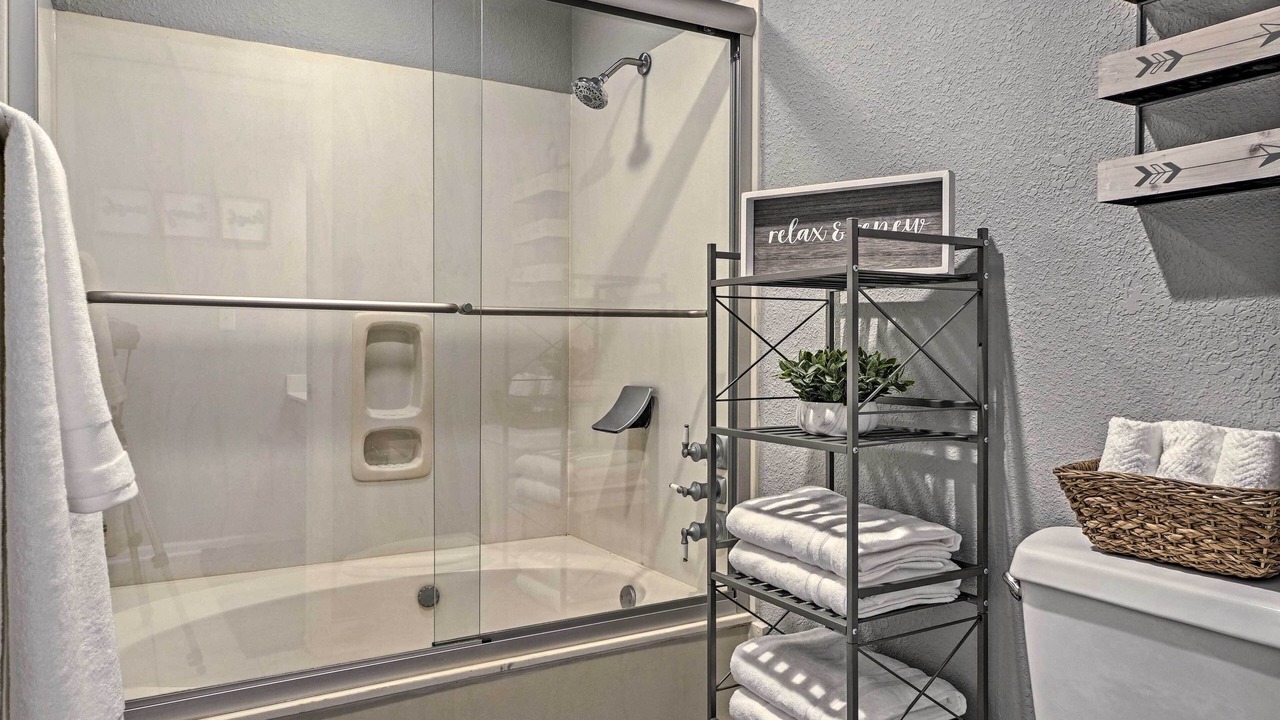 Photo of Bathroom in Table Rock