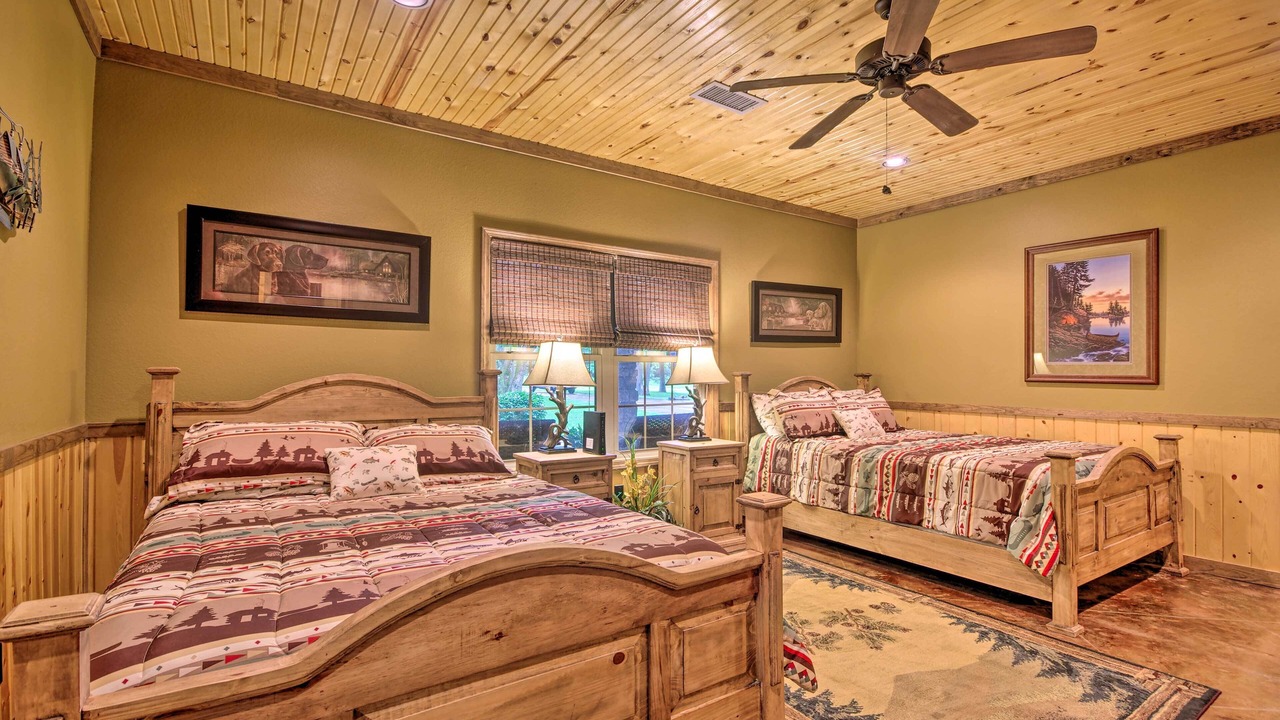 Photo of Bedroom in Mountain Home