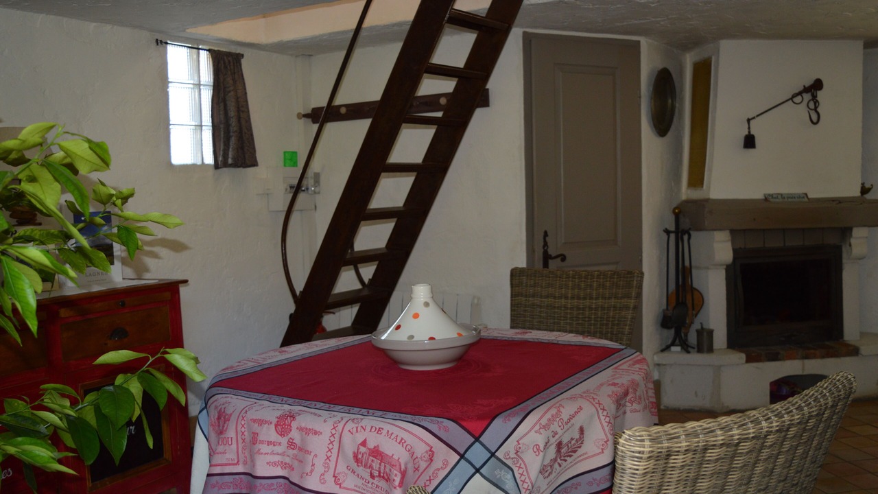 Photo of Others in Lagnes