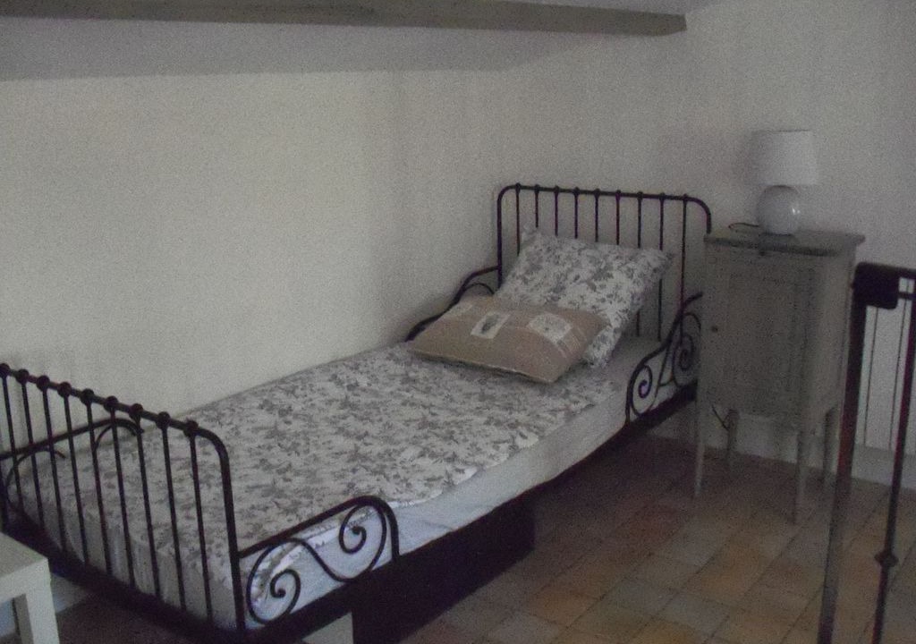 Photo of Bedroom in Lagnes