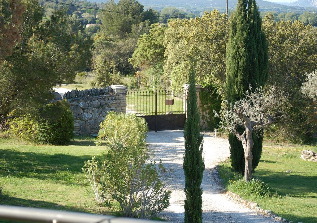 Photo of Outdoor in Lagnes