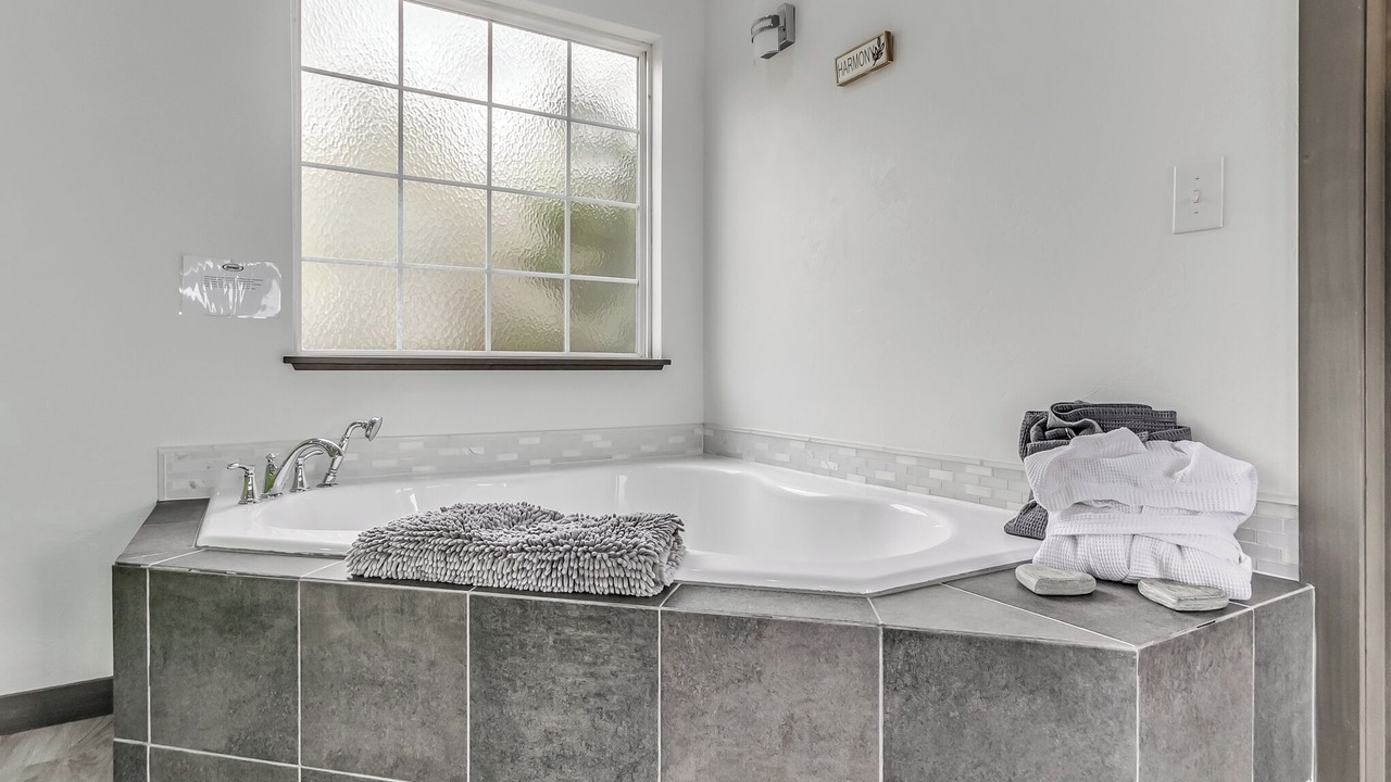 Photo of Bathroom in Longtown