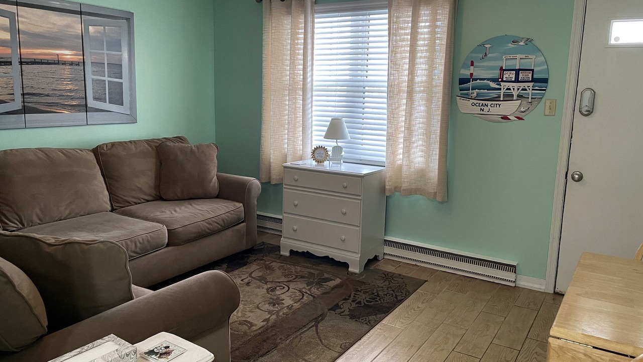 Photo of Livingroom in North End