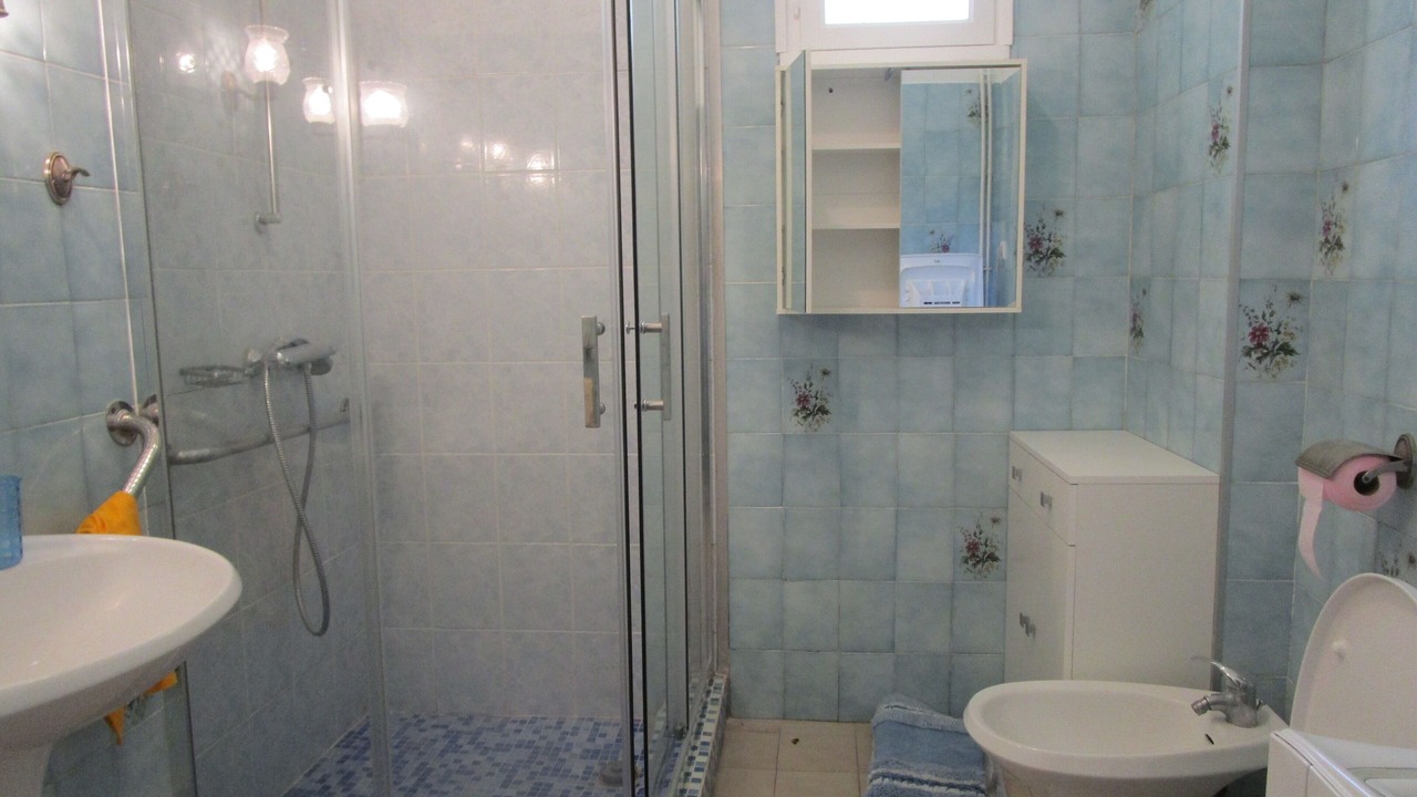 Photo of Bathroom in Baillargues