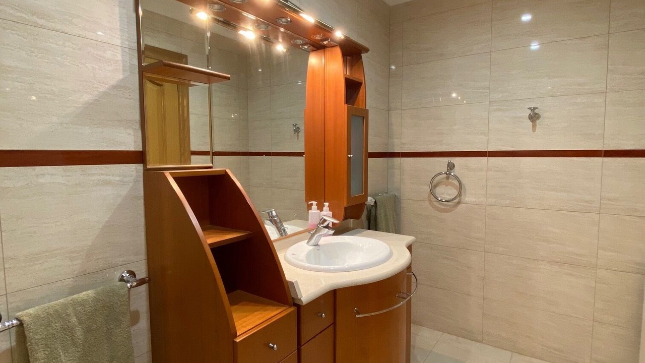 Photo of Bathroom in Serra