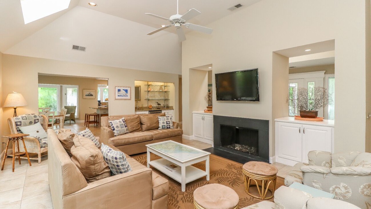 Photo of Bedroom in Oceanside