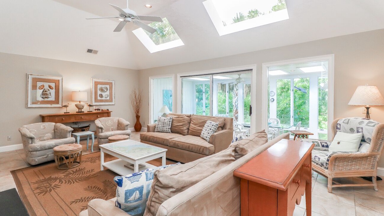 Photo of Bedroom in Oceanside