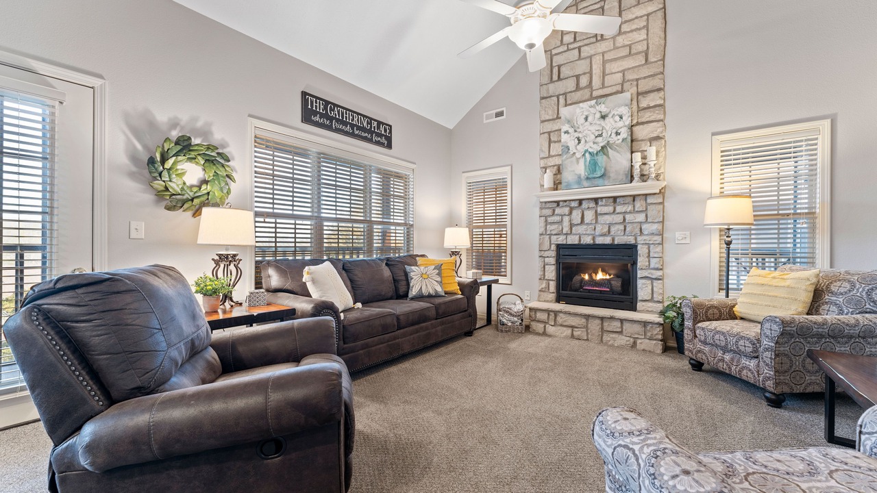 Photo of Bedroom in Branson West
