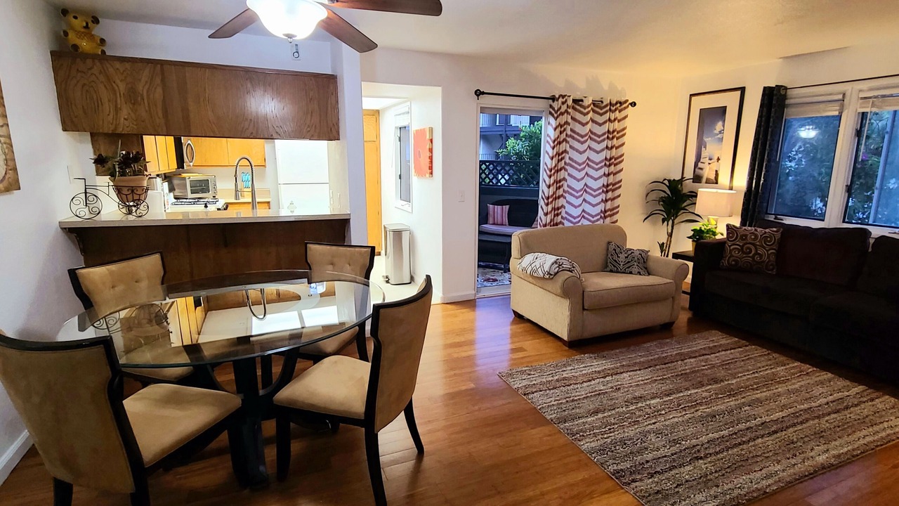 Photo of Livingroom in West Beach