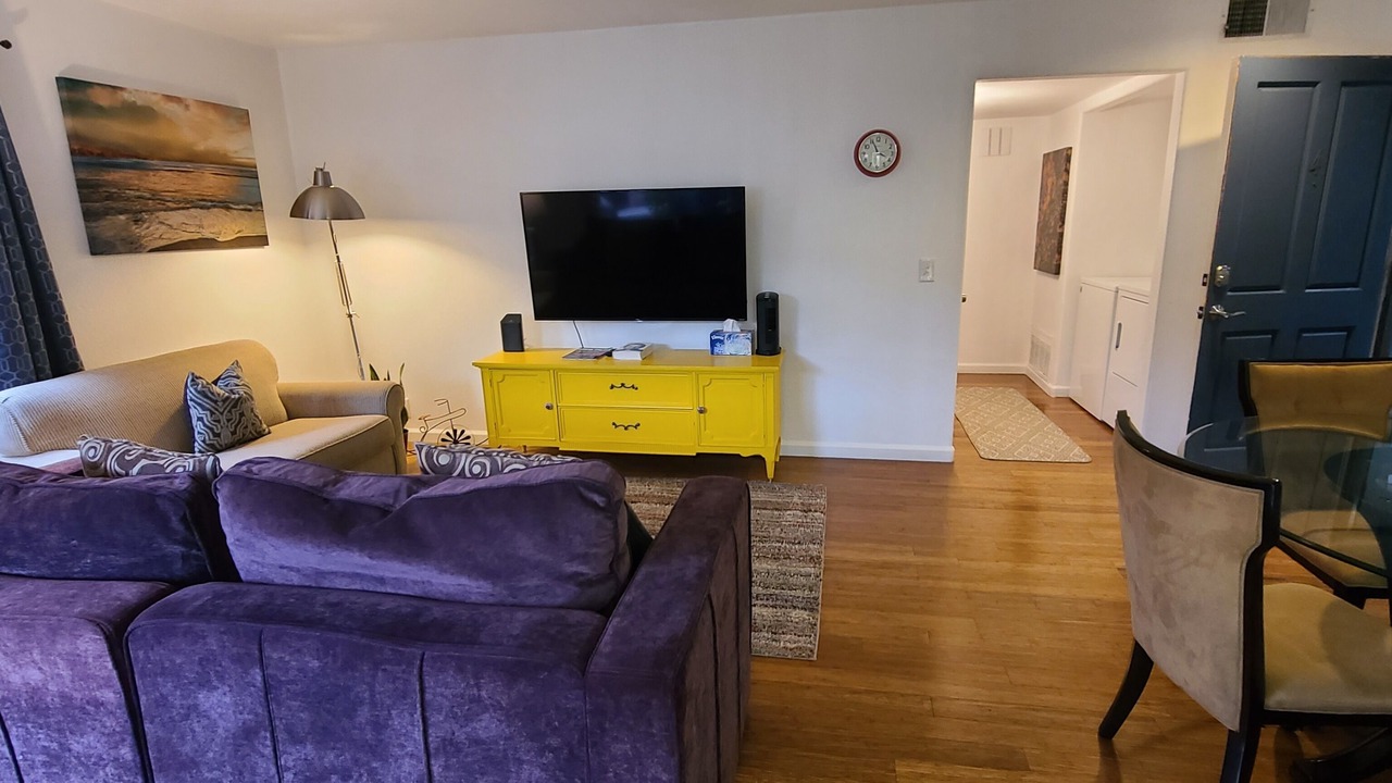 Photo of Livingroom in West Beach
