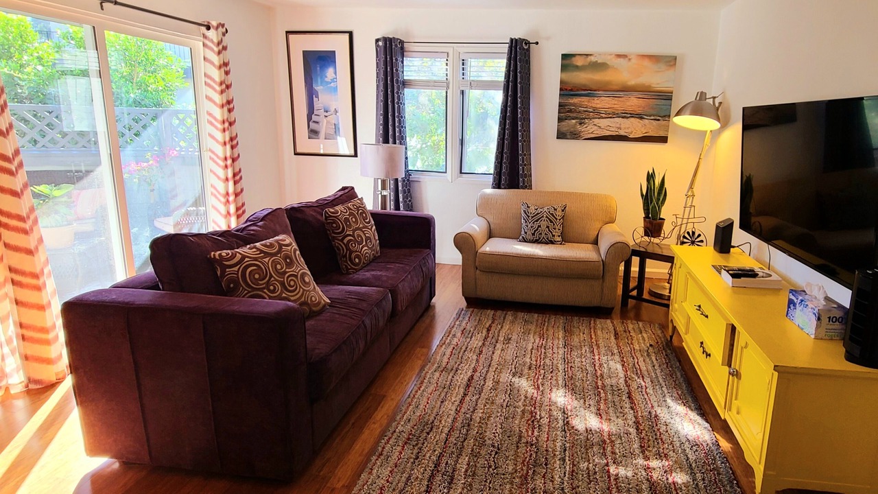 Photo of Livingroom in West Beach