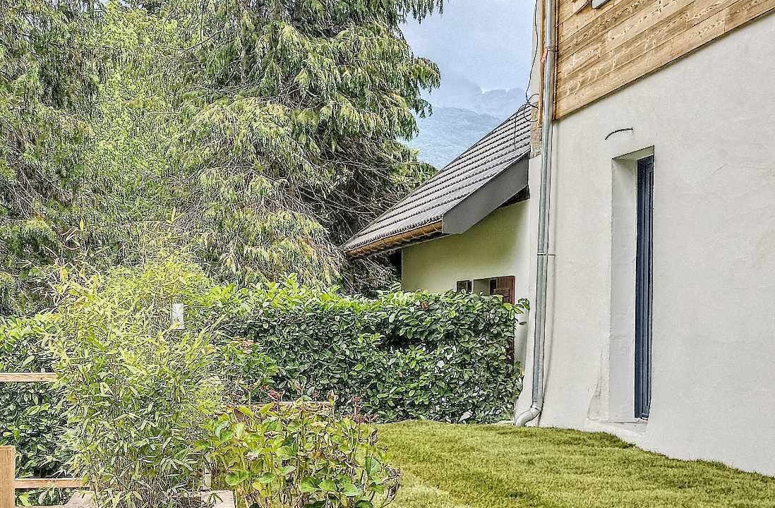 Photo of Outdoor in Lathuile