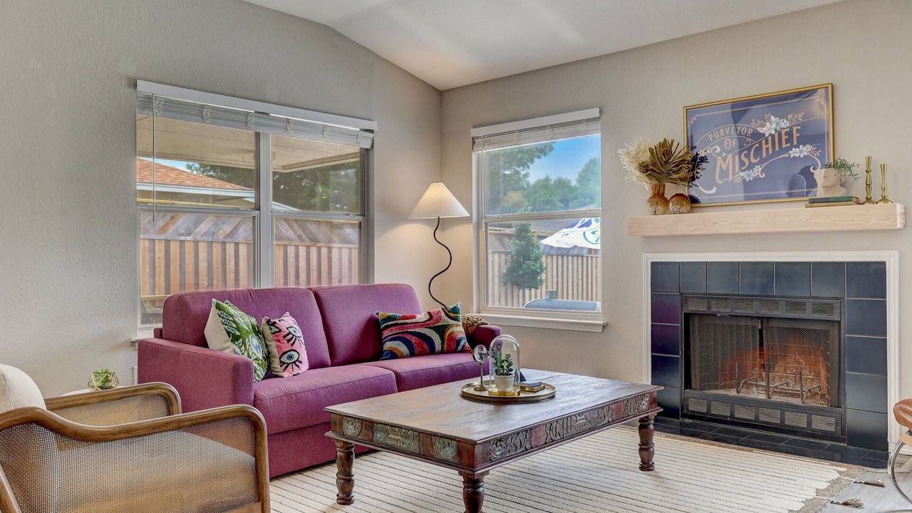 Photo of Livingroom in Rolling Ridge