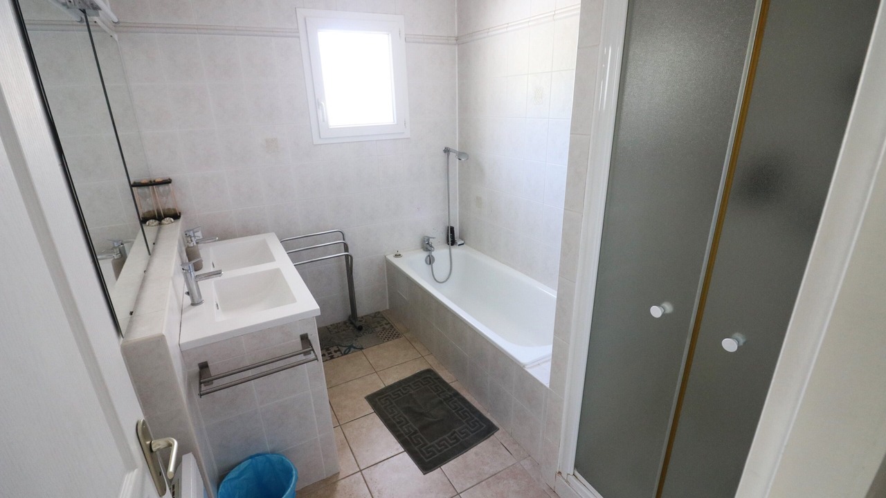 Photo of Bathroom in Clapiers