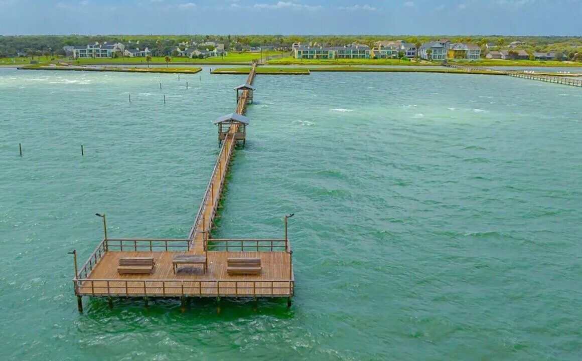 Photo of Others in Sailhouse