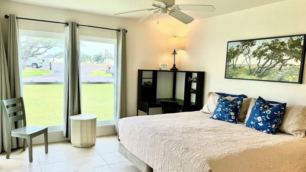 Photo of Others in Sailhouse