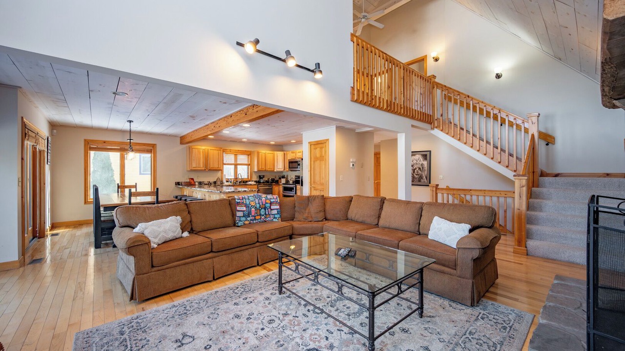 Photo of Livingroom in Thayerville