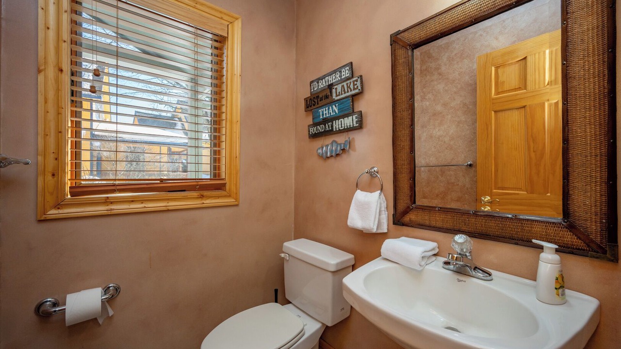 Photo of Bathroom in Thayerville