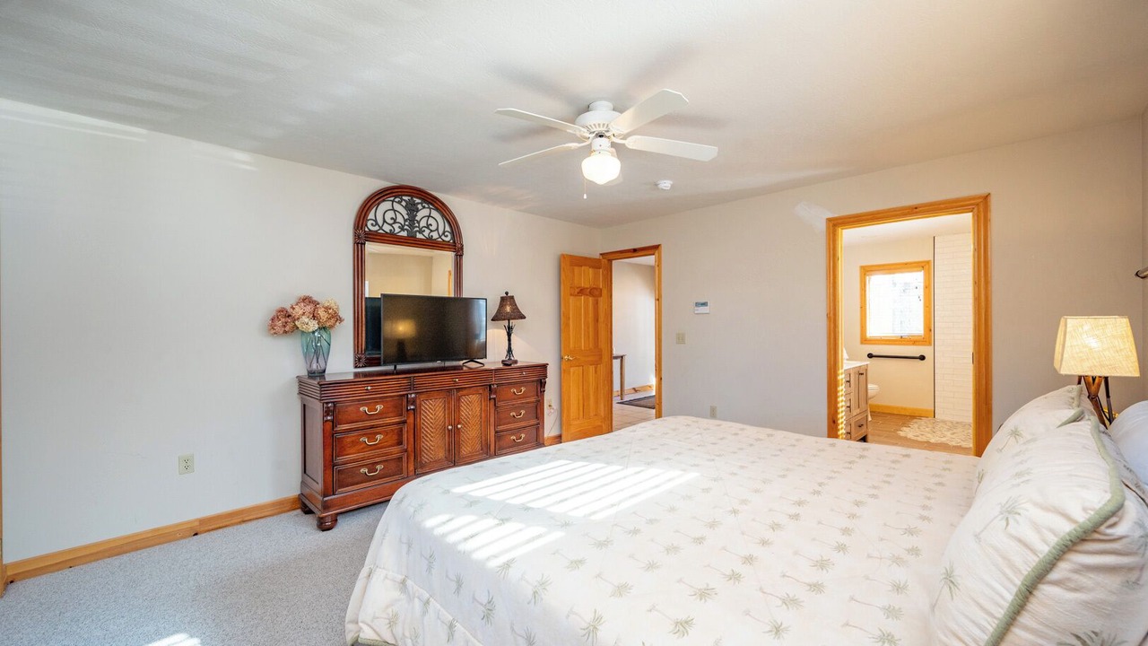 Photo of Bedroom in Thayerville