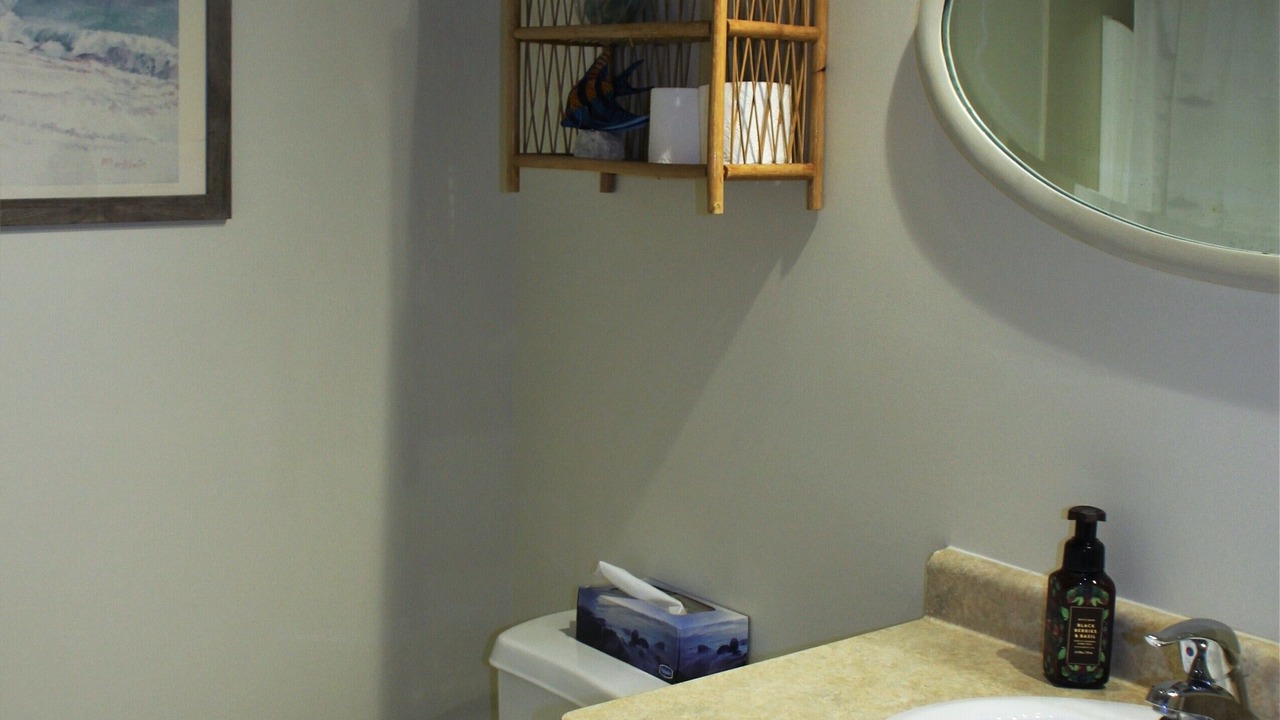 Photo of Bathroom in Romney