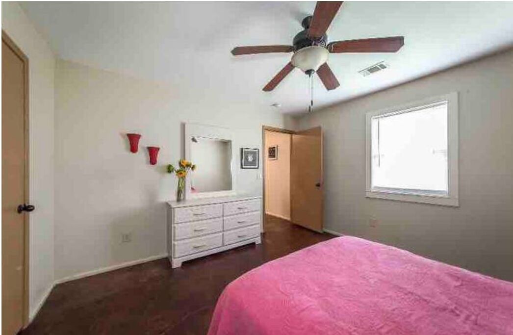 Photo of Bedroom in Russellville
