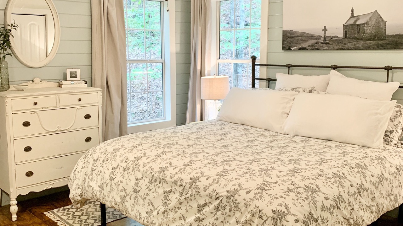 Photo of Bedroom in Sautee Nacoochee