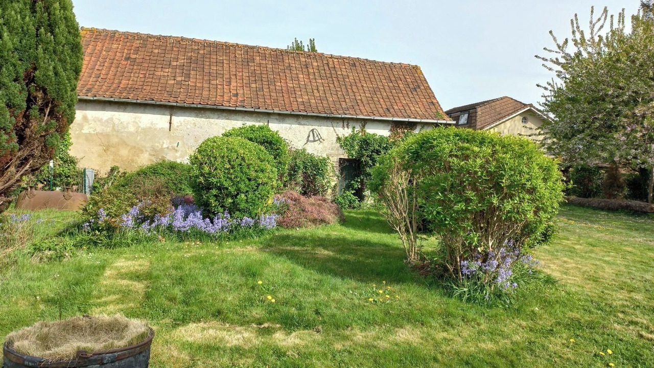 Photo of Outdoor in Verton