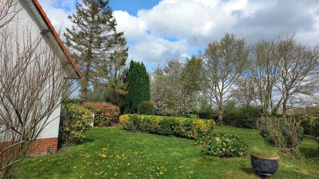 Photo of Outdoor in Verton