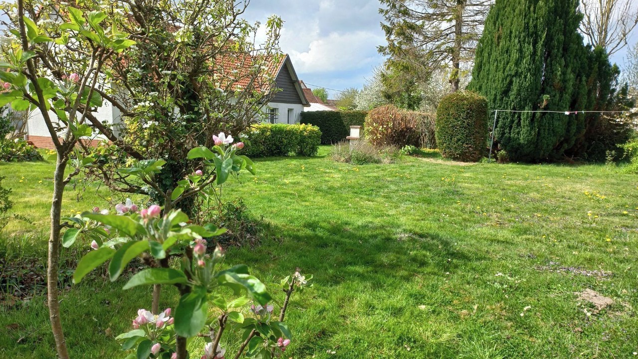 Photo of Outdoor in Verton