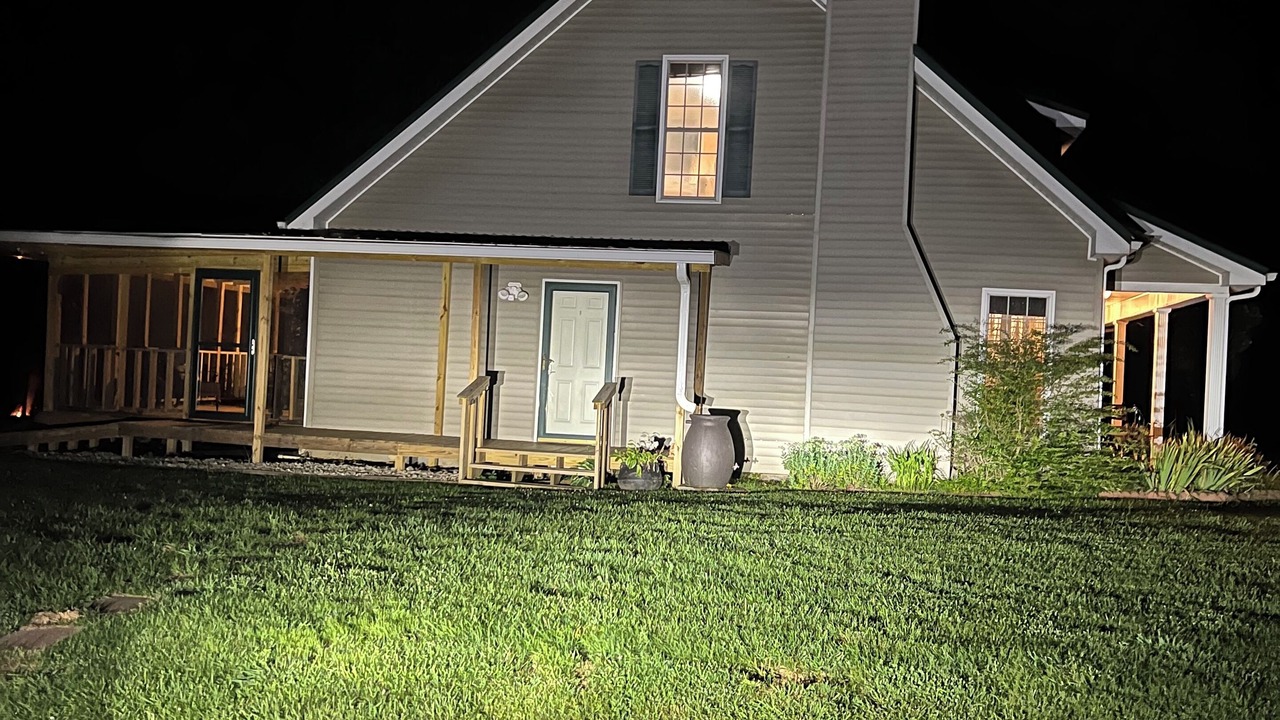 Photo of Outdoor in Halfway
