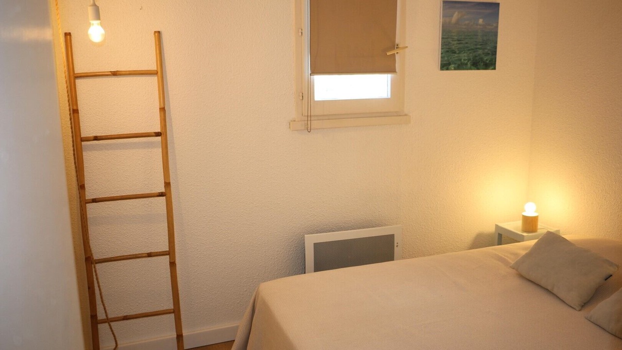 Photo of Bedroom in Saint-Aygulf
