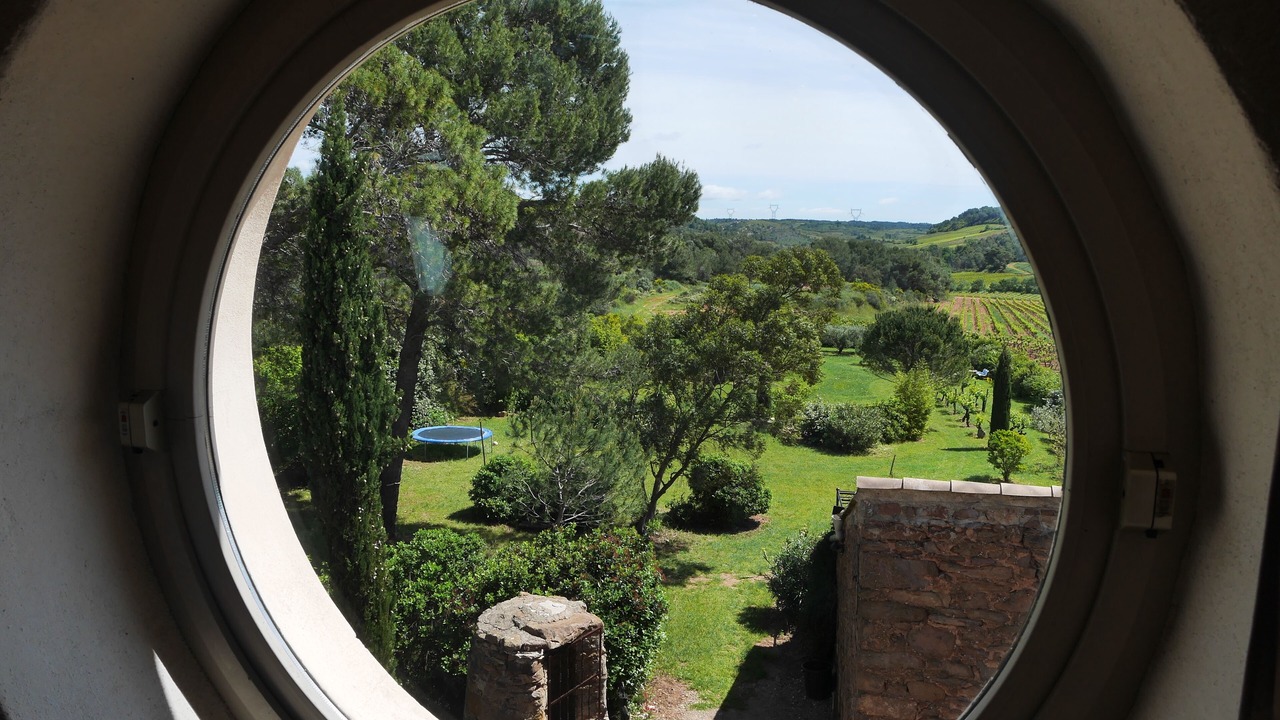 Photo of Others in Quarante